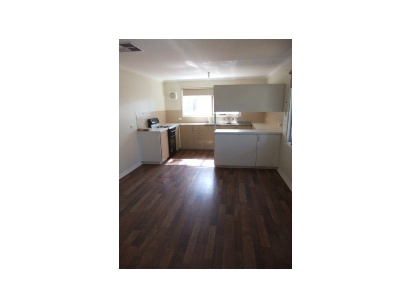 16 Barclay Street, Keith SA 5267