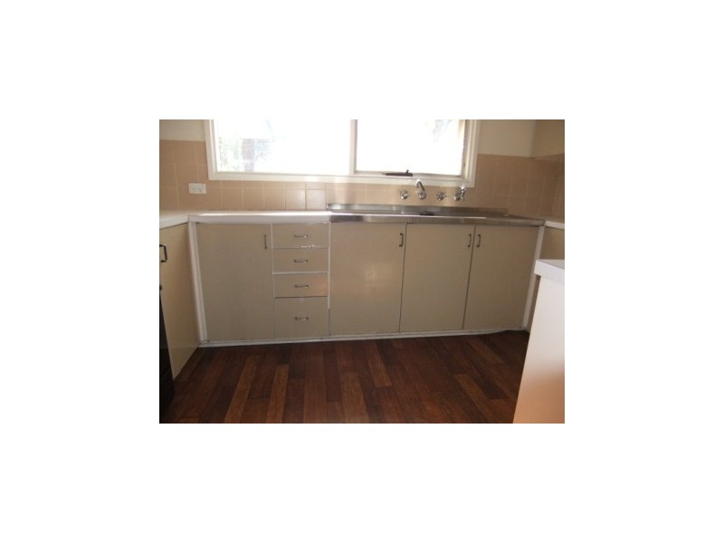 16 Barclay Street, Keith SA 5267