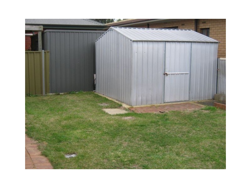 8 Densley Avenue, Bordertown SA 5268
