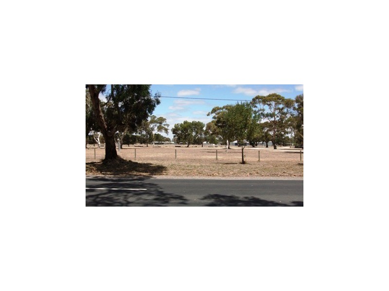 5 Emu Flat Road, Keith SA 5267