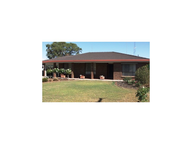 8 Park Terrace, Keith SA 5267