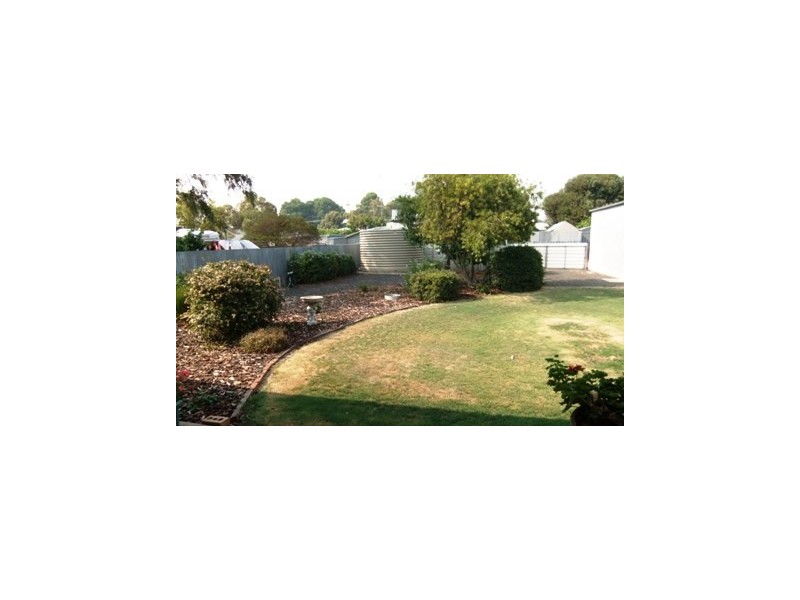 8 Park Terrace, Keith SA 5267