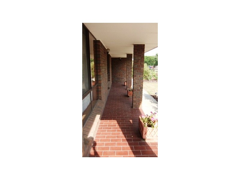 8 Park Terrace, Keith SA 5267