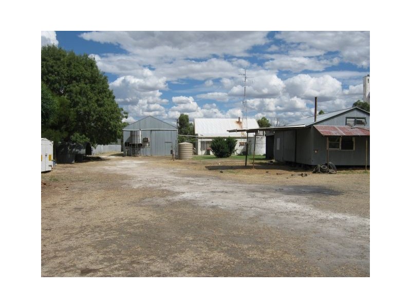 32 Railway Terrace, Wolseley SA 5269