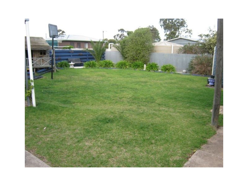 74 Ramsay Terrace, Bordertown SA 5268