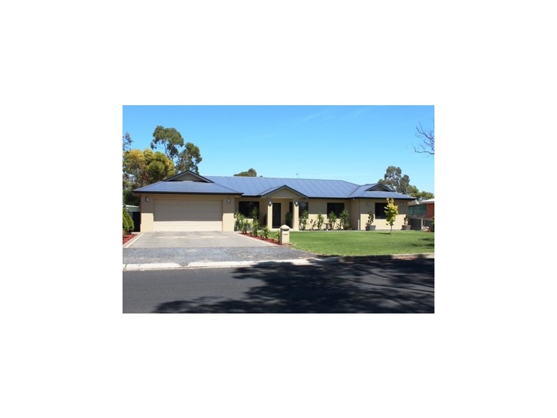 52 Hill Avenue, Keith SA 5267