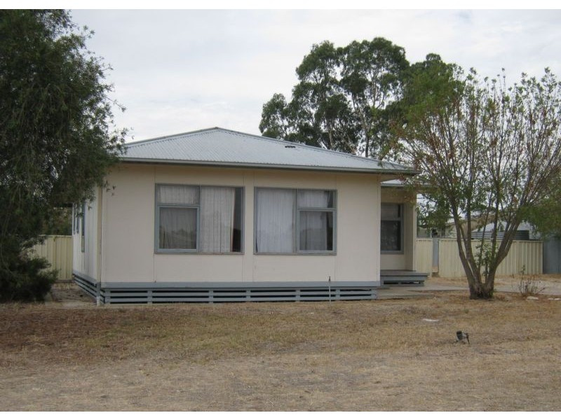 7 Hay Street, Bordertown SA 5268