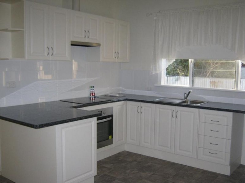 20 First, Bordertown SA 5268