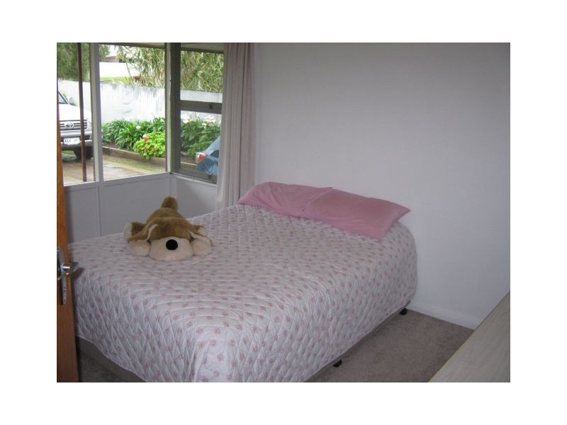 8 Fourth Street, Bordertown SA 5268