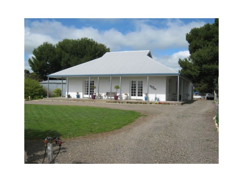 2 Albert Parade, Bordertown SA 5268