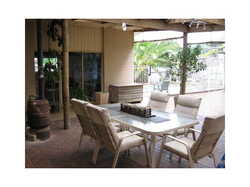 5 Fourth Street, Bordertown SA 5268