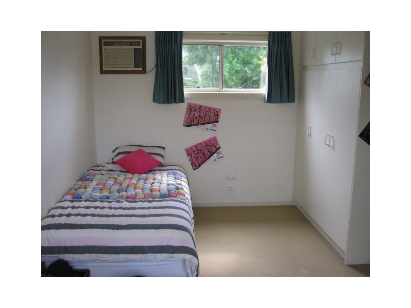 5 Fourth Street, Bordertown SA 5268