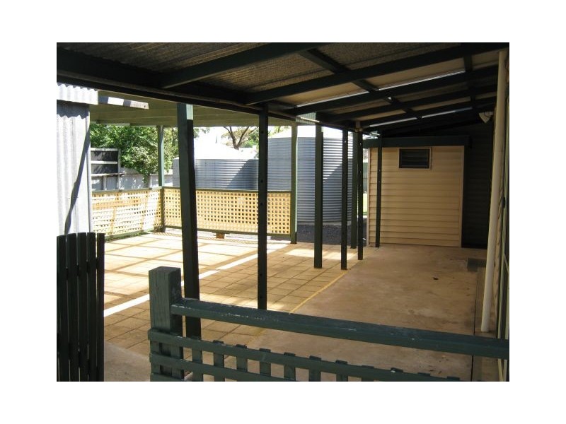 1 Eveline Street, Bordertown SA 5268