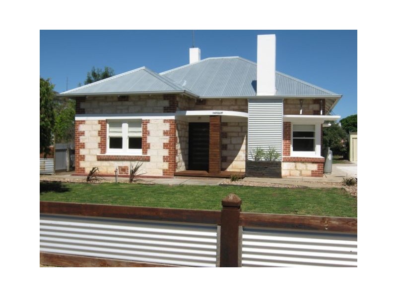 11 Tatiara Terrace, Bordertown SA 5268