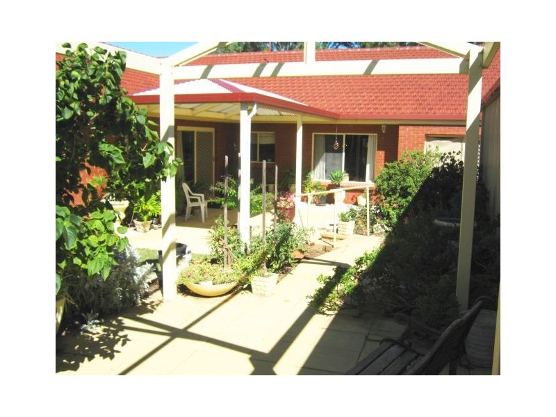 6 Kathleen Street, Bordertown SA 5268