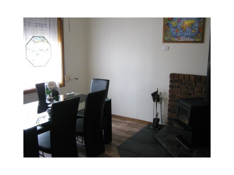 8 Virgo Street, Bordertown SA 5268