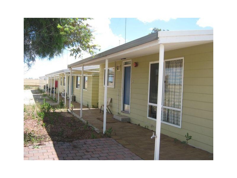 1 Railway Terrace, Wolseley SA 5269