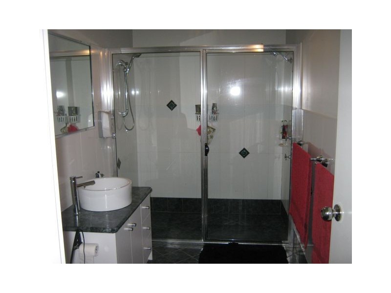 115 Golf Course Road, Bordertown SA 5268