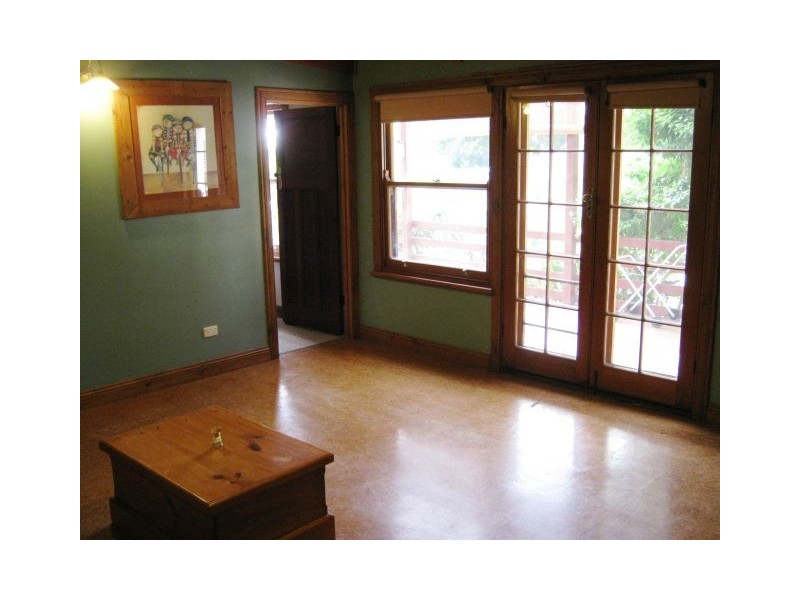 42 Wellington Street, Bordertown SA 5268