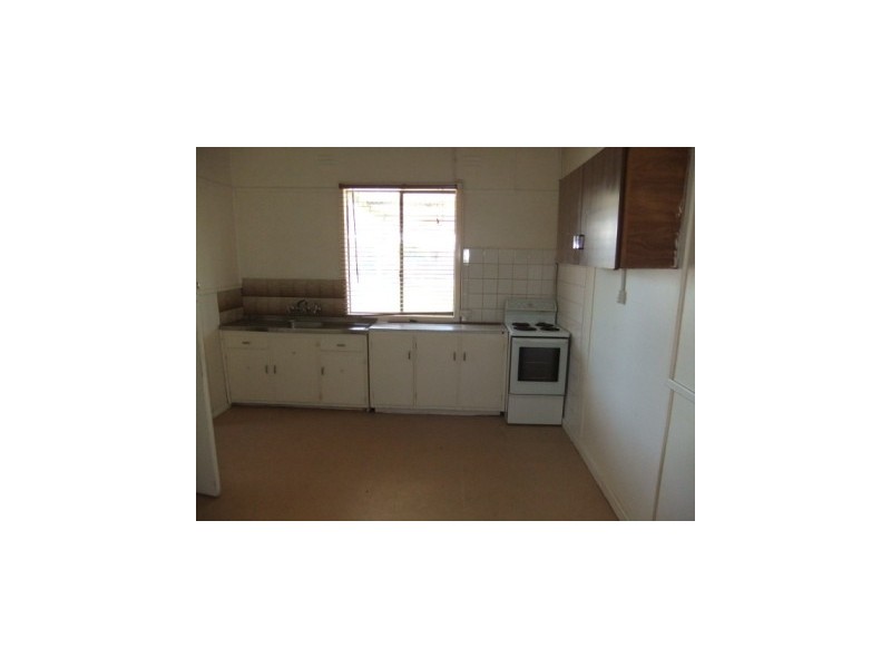 18 Railway Terrace, Keith SA 5267