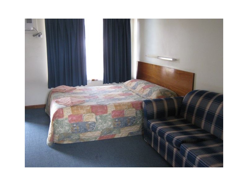 105 Park Terrace, Bordertown SA 5268