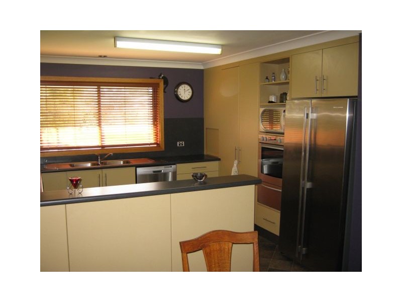 63 Venn Avenue, Bordertown SA 5268