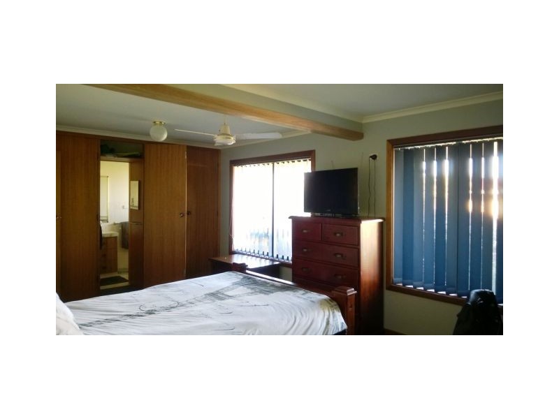 63 Venn Avenue, Bordertown SA 5268