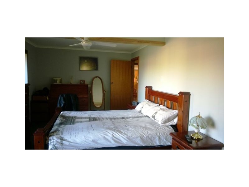 63 Venn Avenue, Bordertown SA 5268