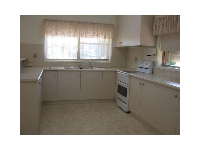 70 Cannawigara Road, Bordertown SA 5268