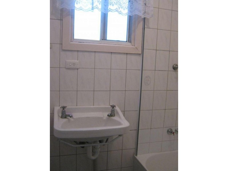 208 Victoria Parade, Bordertown SA 5268