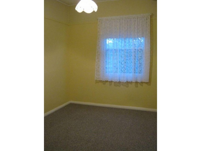 208 Victoria Parade, Bordertown SA 5268