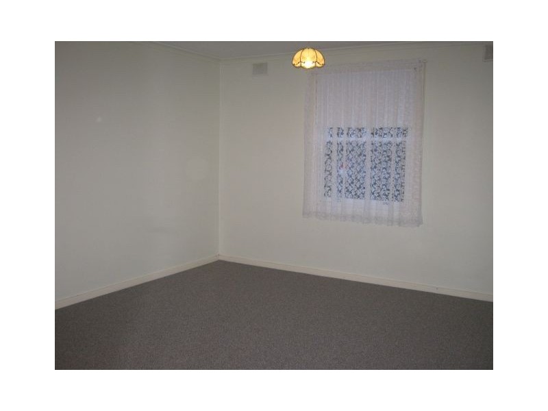 208 Victoria Parade, Bordertown SA 5268