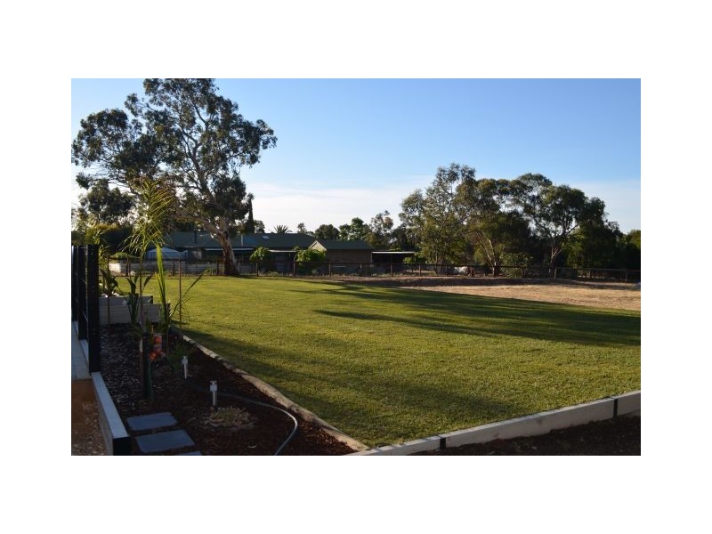 1-3 Smith Avenue, Bordertown SA 5268
