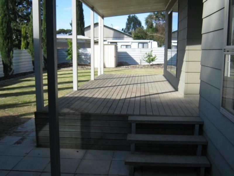 3 Fullarton St, Bordertown SA 5268