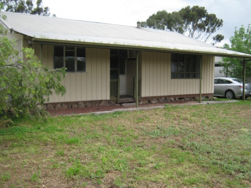 14 Cotton St, Bordertown SA 5268