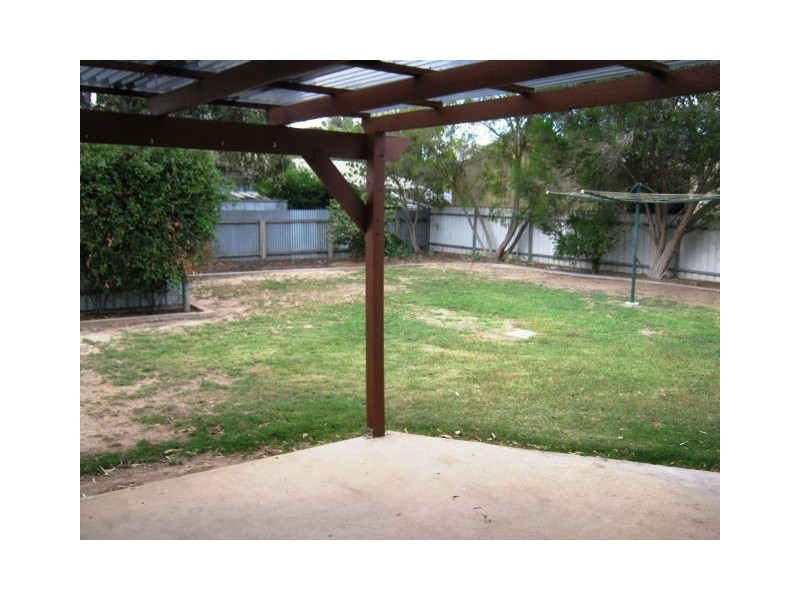 3 Jervois St, Bordertown SA 5268