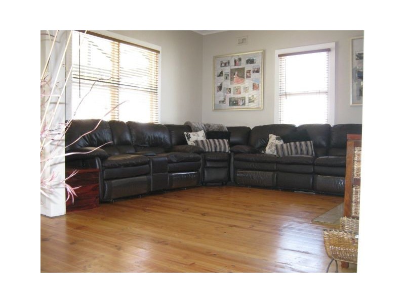 8 Haynes St, Bordertown SA 5268