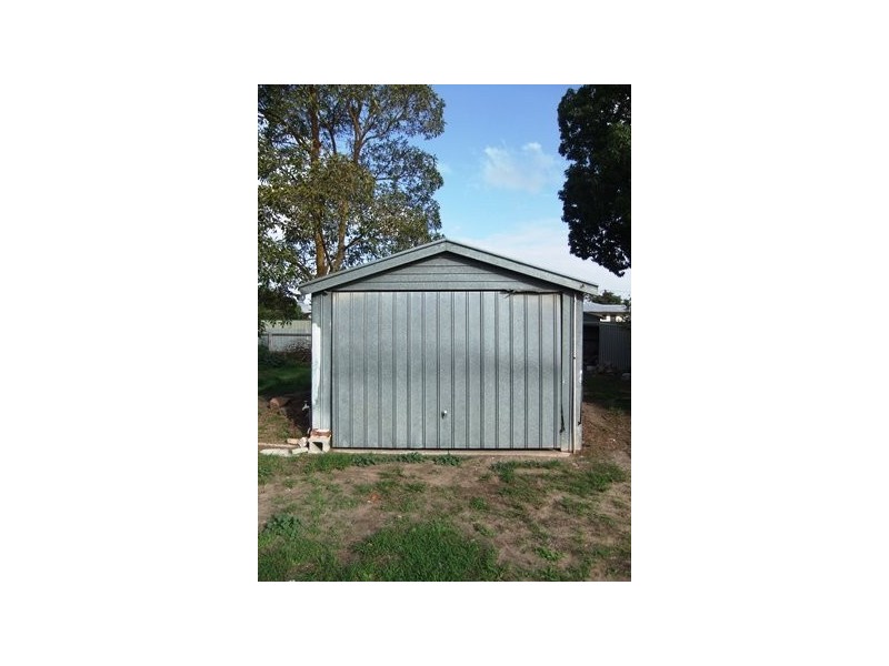 4 Second St, Keith SA 5267
