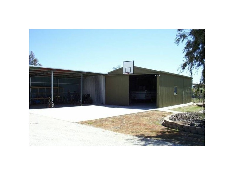 7 Frances Road, Bordertown SA 5268