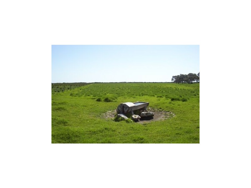 1 Marwoods Road, Kingston Se SA 5275