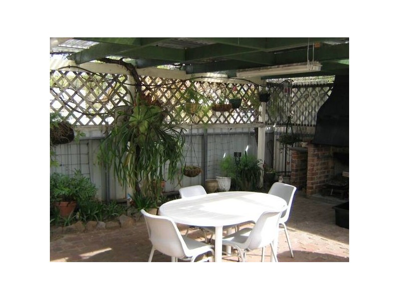 81 West Terrace, Bordertown SA 5268