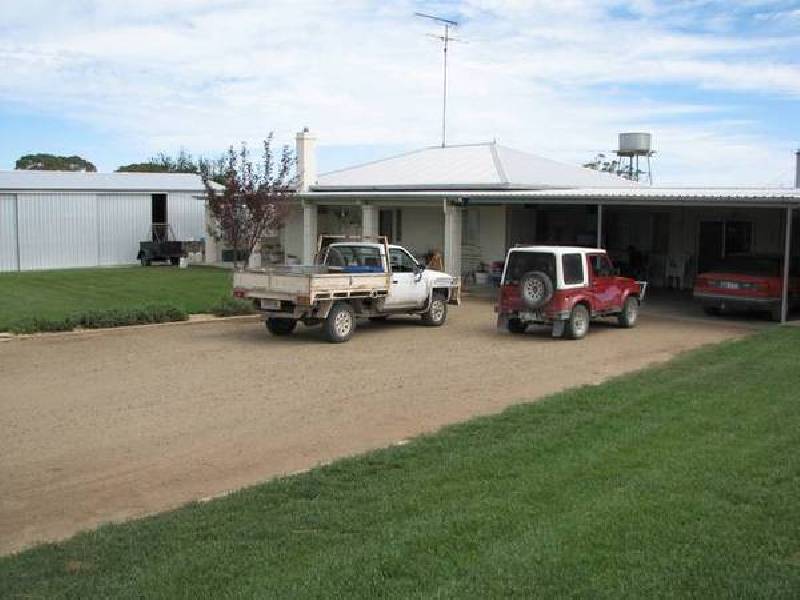 Riddoch Highway, Padthaway SA 5271