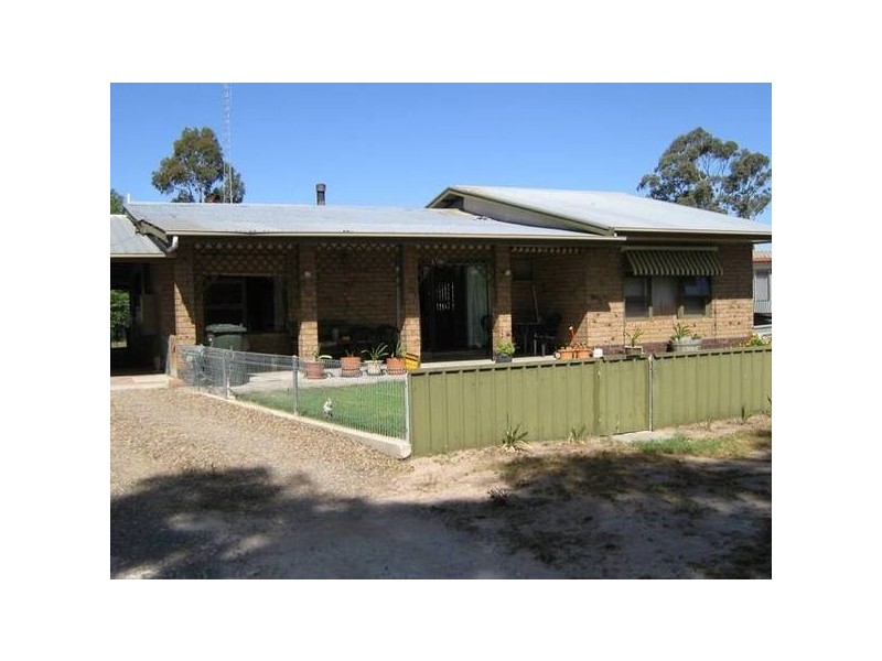 10 Eighth Street, Bordertown SA 5268