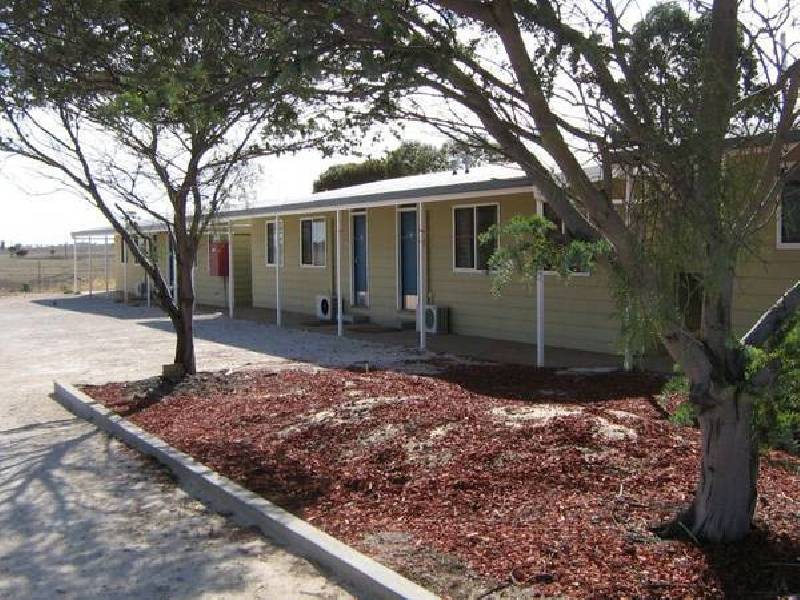 1 Railway Terrace, Wolseley SA 5269