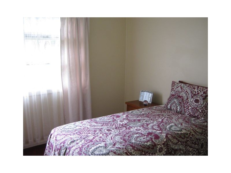 30 Victoria Parade, Bordertown SA 5268