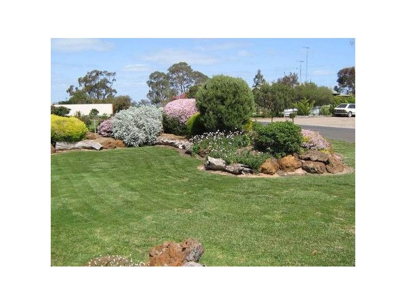 8 Phelps Street, Bordertown SA 5268