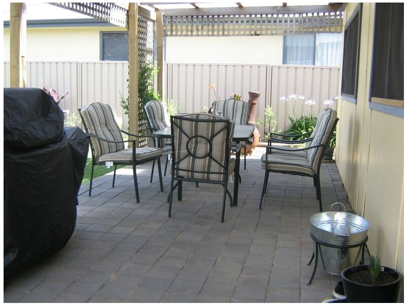19 Fourth Street, Bordertown SA 5268