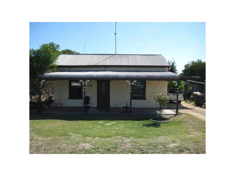 15 McIntyre Street, Keith SA 5267