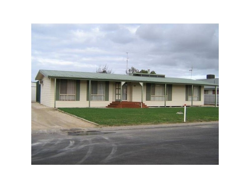 8 Grace Street, Bordertown SA 5268
