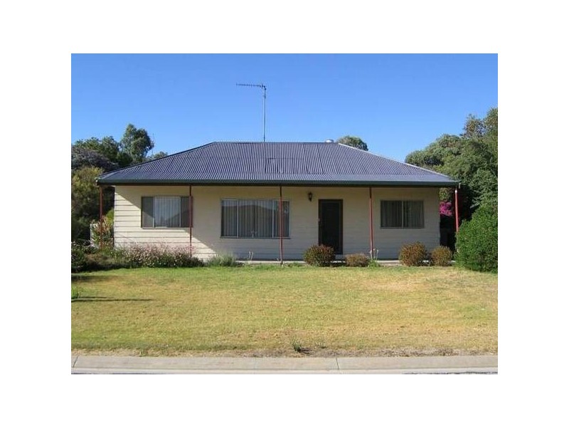 18 Bertha Street, Bordertown SA 5268